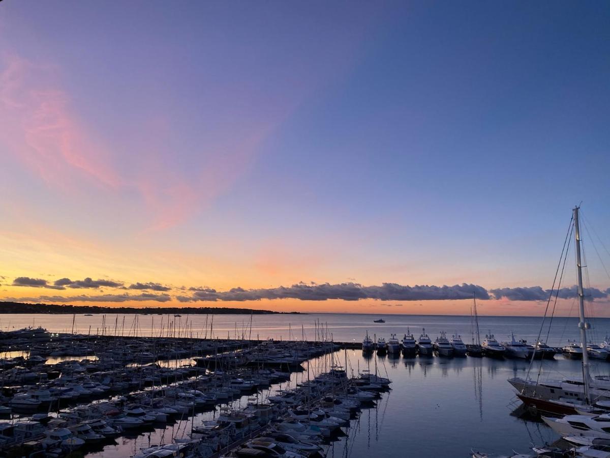 Seafront - Beautiful Flat With Aircon And Comfortable Loggia Vallauris Luaran gambar